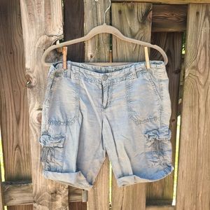 American Eagle cargo shorts